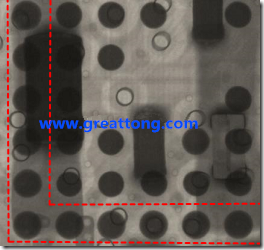 BGA錫球尺寸小于0.4mm，采用降低BGA內(nèi)圍襲球的錫膏量所得到X-Ray，稍微留意一下可以發(fā)現(xiàn)最外圈的錫量(圓的直徑)比其他內(nèi)圍的錫球上的錫量來得多一點點。也就是外圈的黑色圓形直徑比內(nèi)圈的圓形來得大一點點。