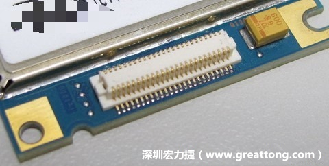 PCBA大講堂：板對板連接器下面裸銅設計，造成模組功能不良