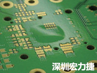 散熱差可能導(dǎo)致PCB阻焊層的剝離。