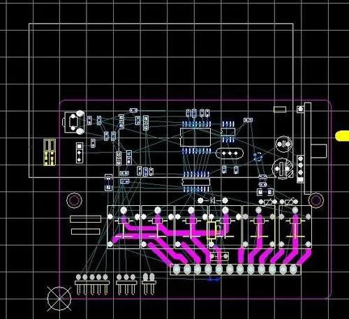 PCB設(shè)計中的標(biāo)準(zhǔn)化網(wǎng)格（Grid）是實現(xiàn)PCB圖形設(shè)計規(guī)范化和合理化的基礎(chǔ)，也是實現(xiàn)PCB的高可靠性和加工的經(jīng)濟性的前提。